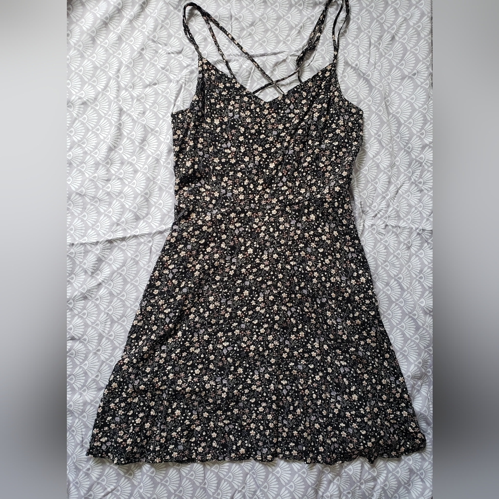 Floral flare mini dress with pockets, S